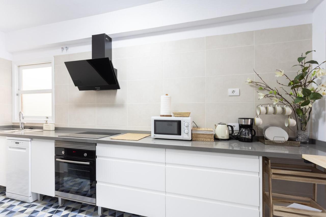 Home2Book Charming Center Apartment Santa Cruz Ngoại thất bức ảnh