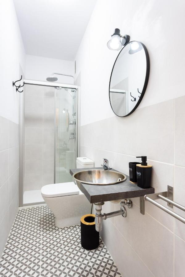 Home2Book Charming Center Apartment Santa Cruz Ngoại thất bức ảnh